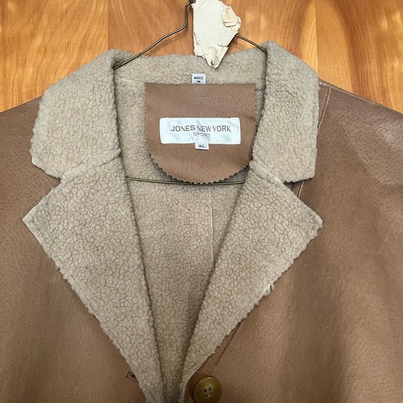 Shearling coat ankle length coat. Jones New York size X-Large - Picture 3 of 4